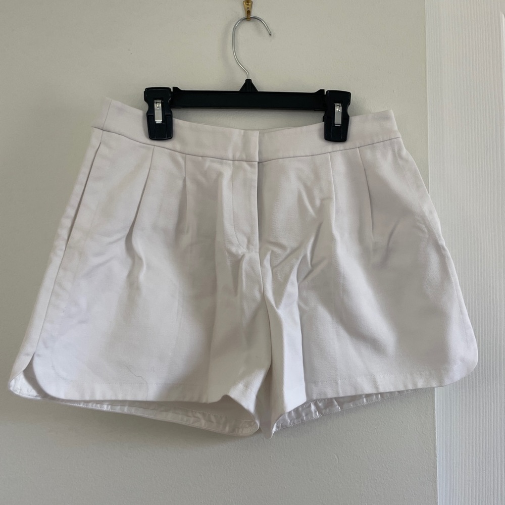 Kate Spade Live Colorfully White Pleated Dress Shorts
